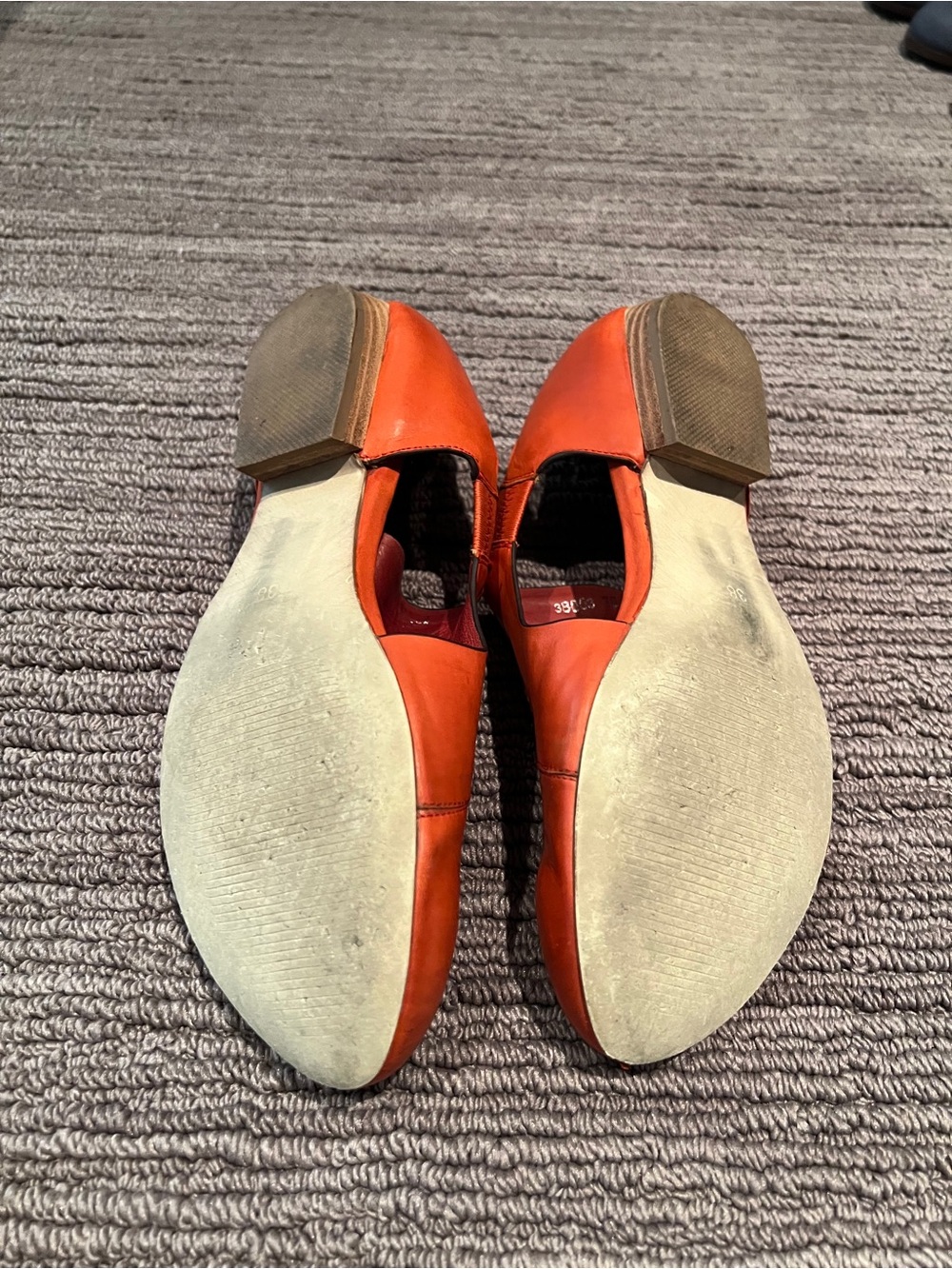 040 🇨🇦 Arnold Churgin Burnt Orange Soft Leather Italian flats, Size 8 - Picture 10 of 10